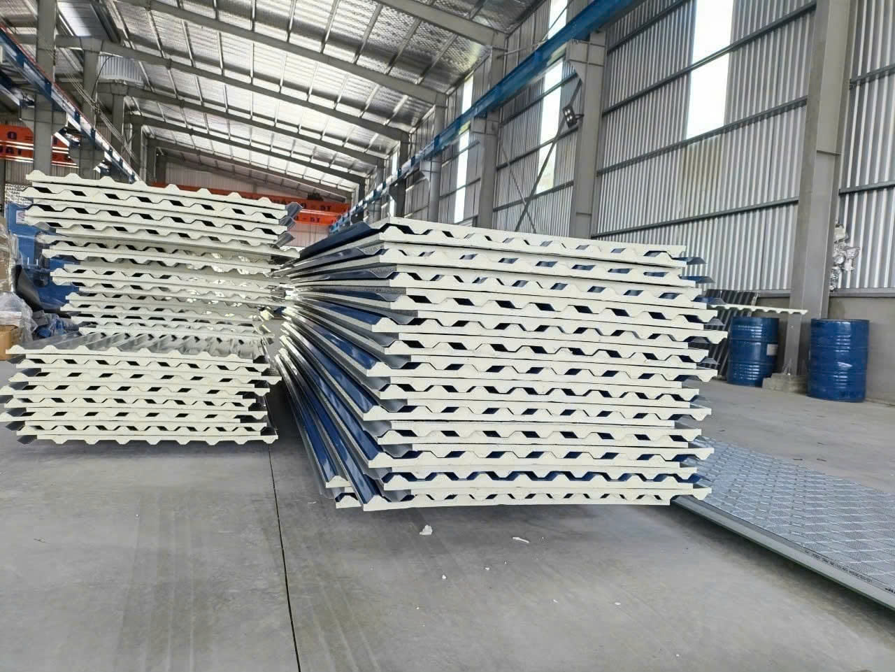 Báo Giá Tôn Zacs Giả Ngói 2026: 5 Mẹo Chi Phí & Dự Toán Trọn Gói 1 Giá tôn Zacs giả ngói